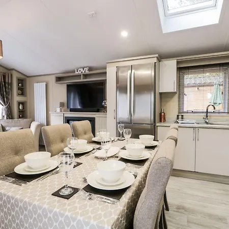 Holiday home Water's Reach